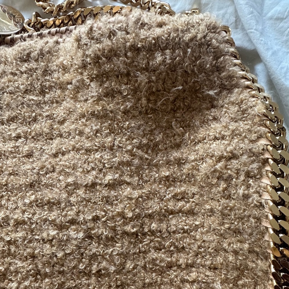 Stella McCartney Gold Chain Tan Shoulder Bag - Picture 14 of 16